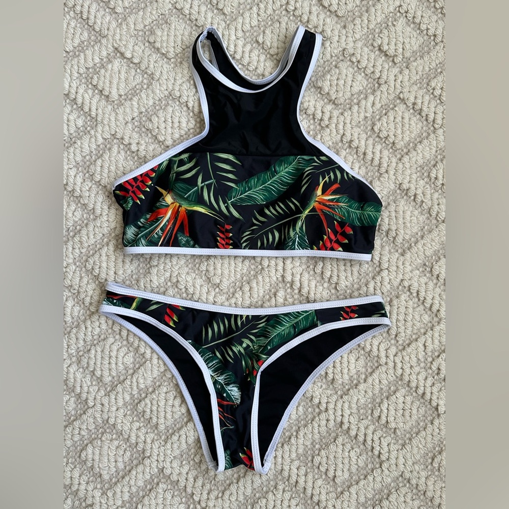 Cupshe Black Tropical Print Bikini Set